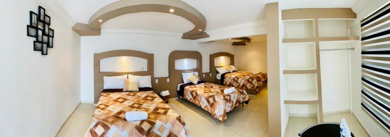 Hotel Caudillos Inn Emiliano Zapata  Екстер'єр фото